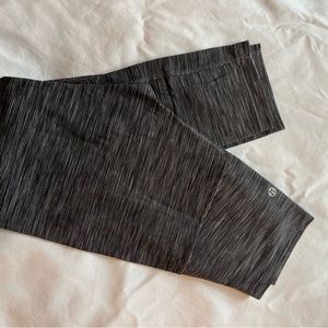 Align leggings crop.  In perfect condition.  Only worn twice.